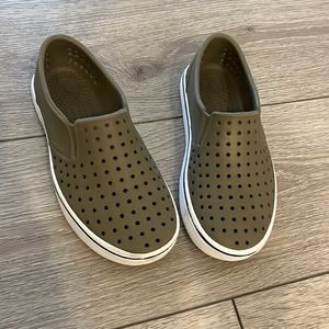 • native • boys shoes